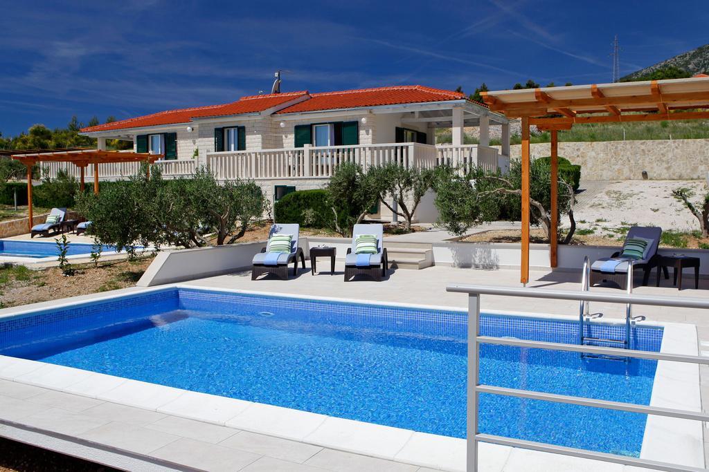 Holiday Homes Oliva Bol Szoba fotó